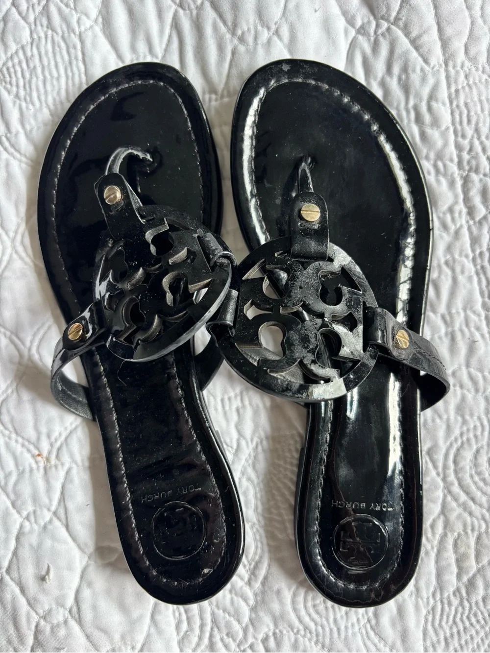 Patent Leather Black Logo Thong Sandal - Tory Burch Miller 8.5